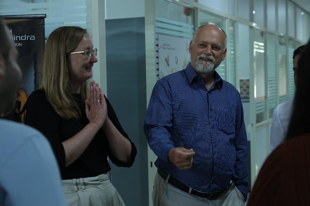 PHOTO-2023-09-18-18-58-53